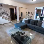 Luxury Regina