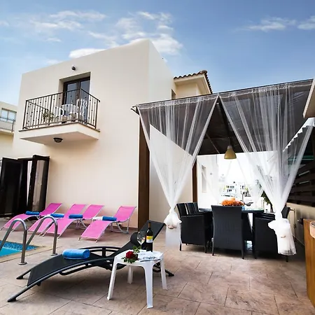 Luxury Villa Regina