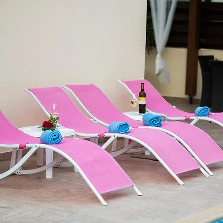 Luxury Villa Regina * Protaras